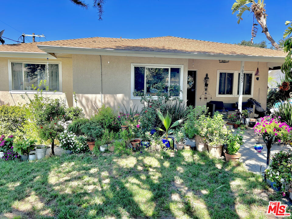 10205 Fairgrove Avenue