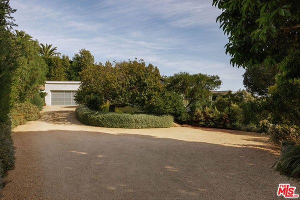 6000 PHILIP AVE, MALIBU, CA 90265 - Image 1d0dbc2c2cee6bbd431c46202cd863f0/1985613046