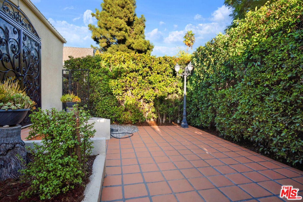 8719 Bonner Drive