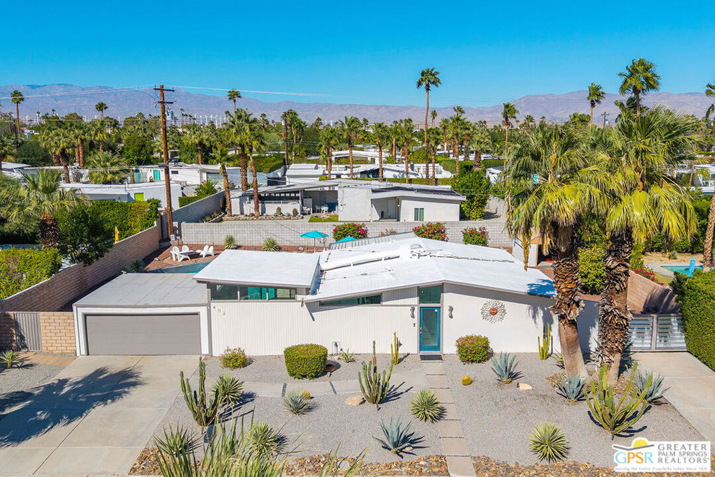 402 E Desert Willow Circle