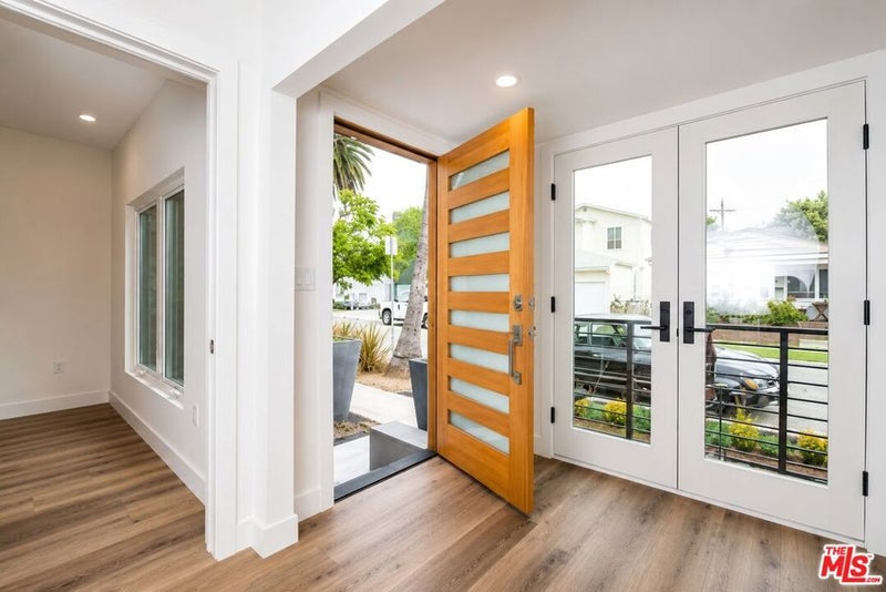 2341 Beach Avenue