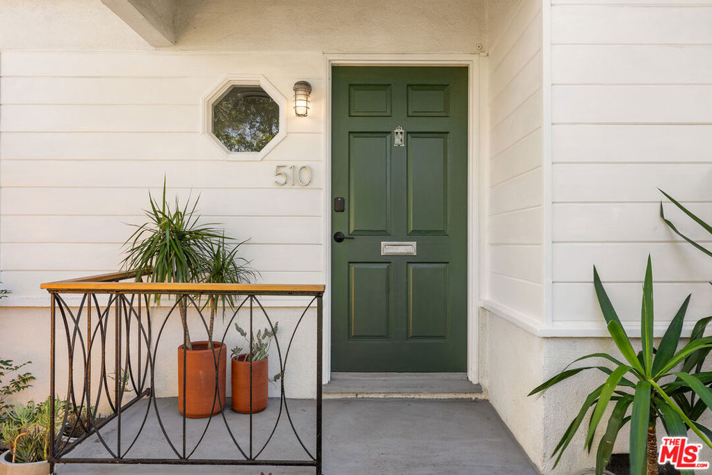 510 Venice Way
