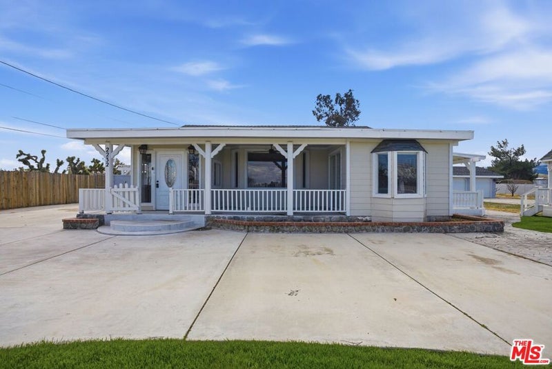 2232 W Avenue M4