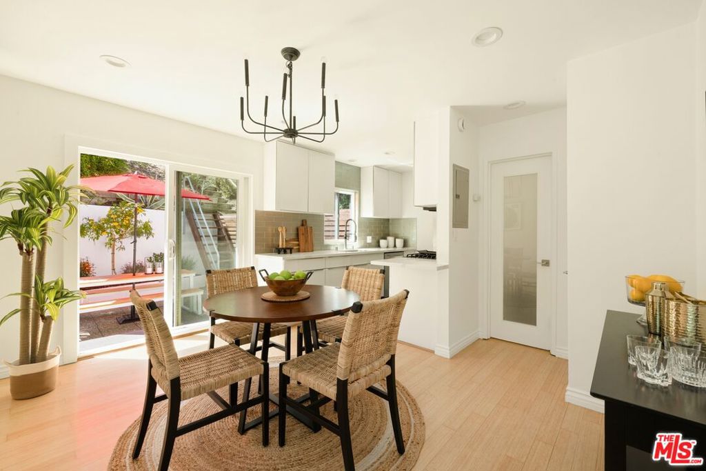 1700 N Occidental Boulevard