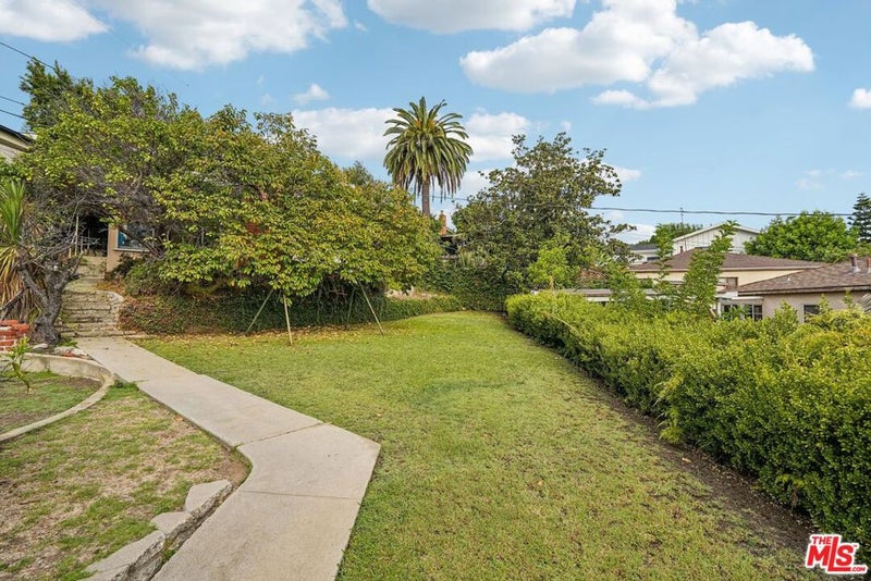 3117 Malcolm Avenue