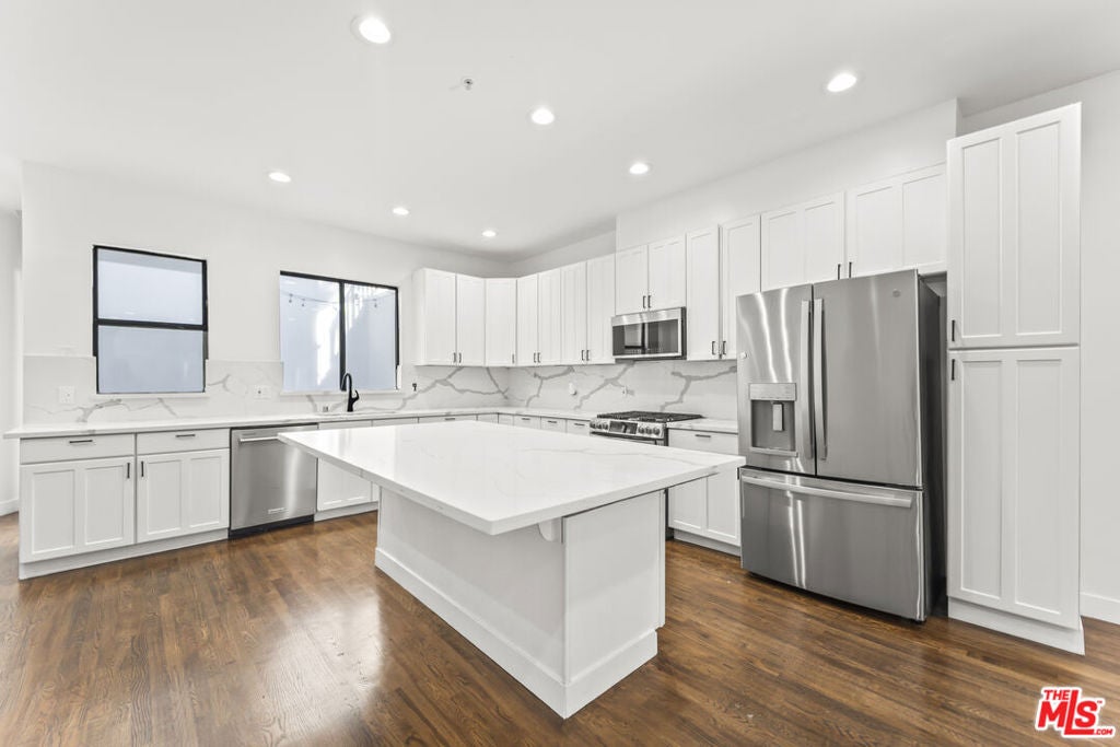 2646 Rinconia Drive