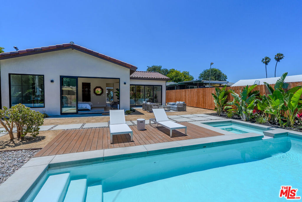 Properties 1 4936 Coolidge Avenue