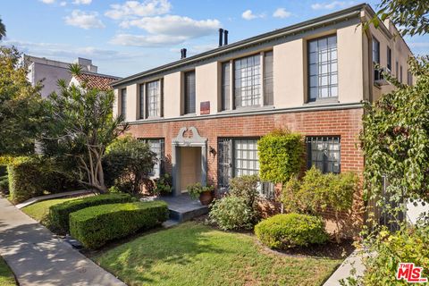 209 S Reeves Drive Beverly Hills CA 90212