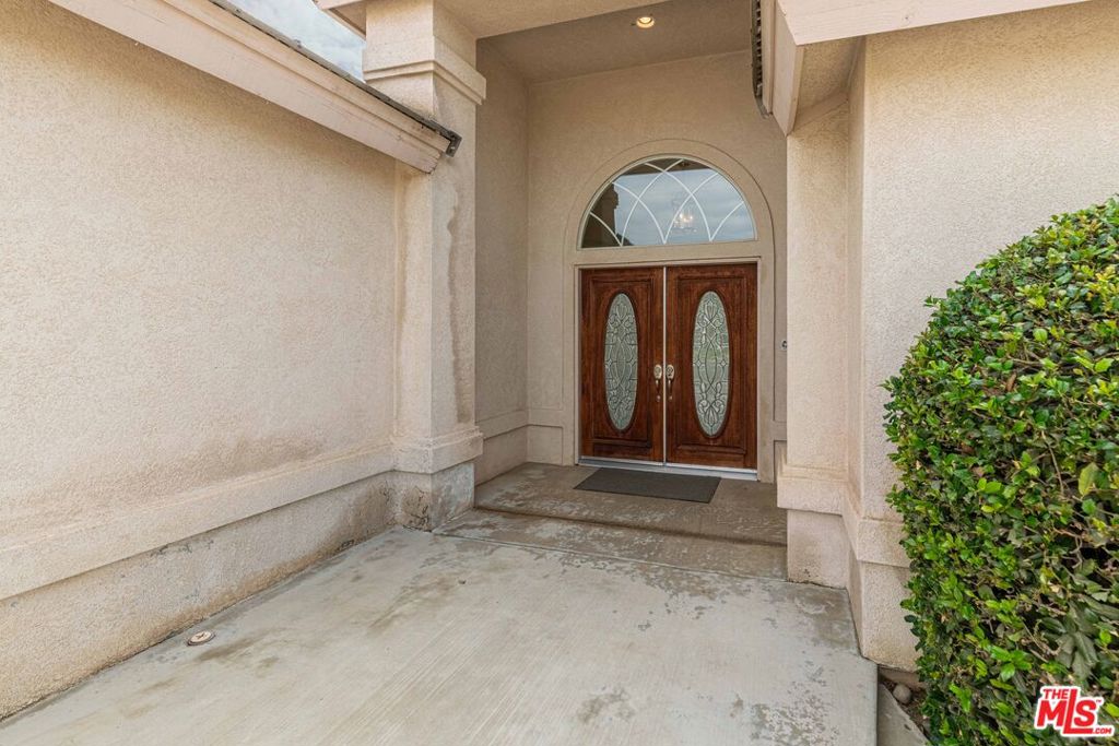 13207 Phoenix Palm Court