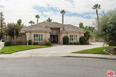 13207 Phoenix Palm Court Bakersfield CA 93314