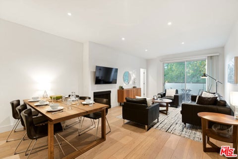 Photo of 1818 Thayer Avenue #201, Los Angeles, CA 90025 (MLS # 26853171)