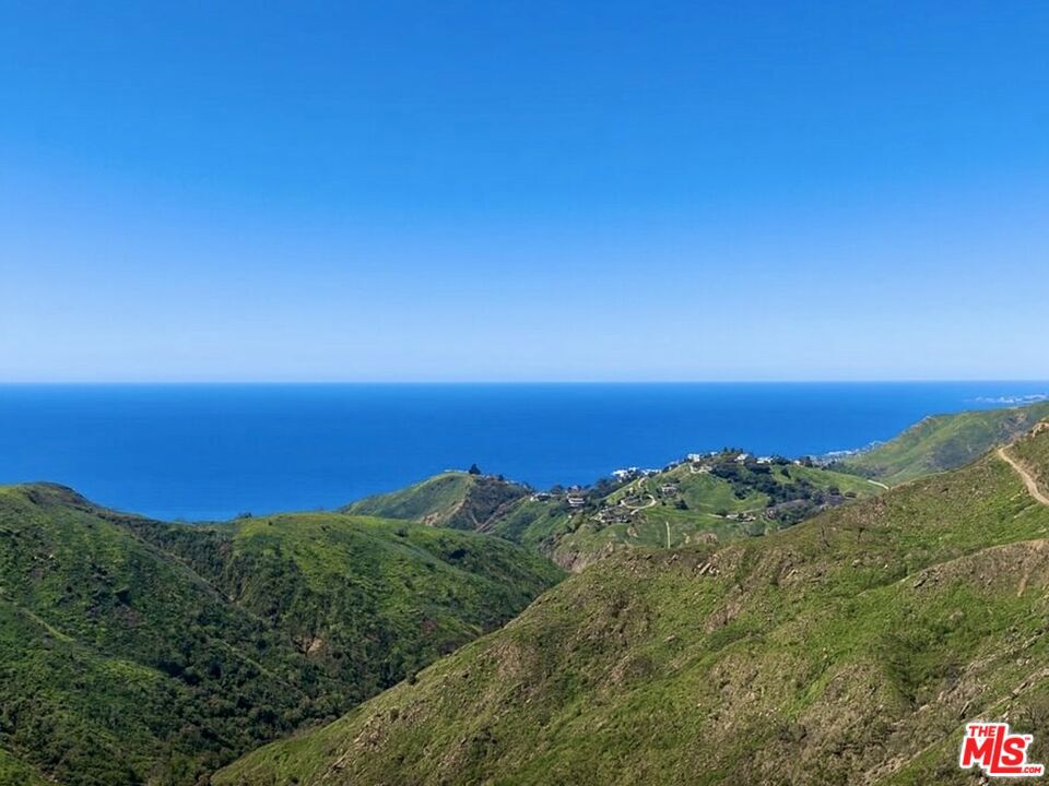 62 Tuna Canyon Road