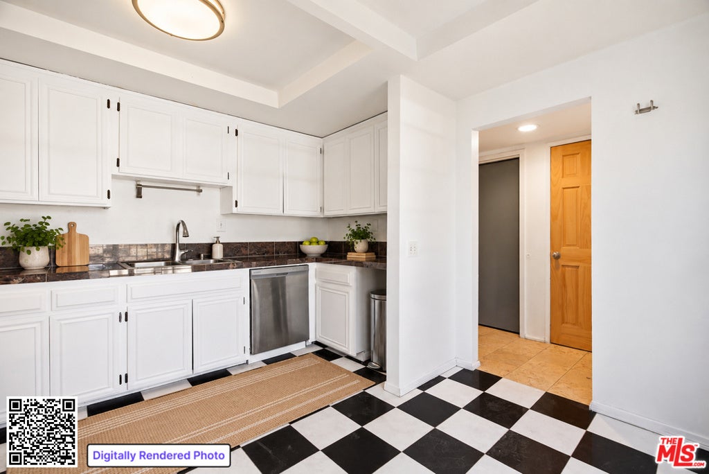 14500 Van Nuys Boulevard 1