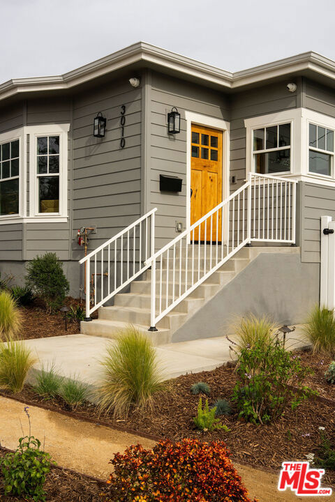 3010 Highview Avenue