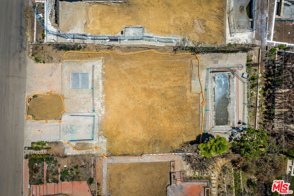 15318 Whitfield Avenue