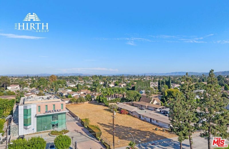 4526 Santa Anita Avenue