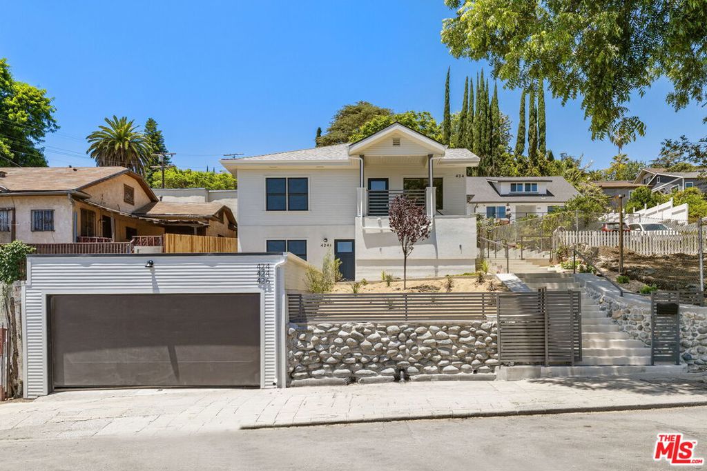 424 N Avenue 54