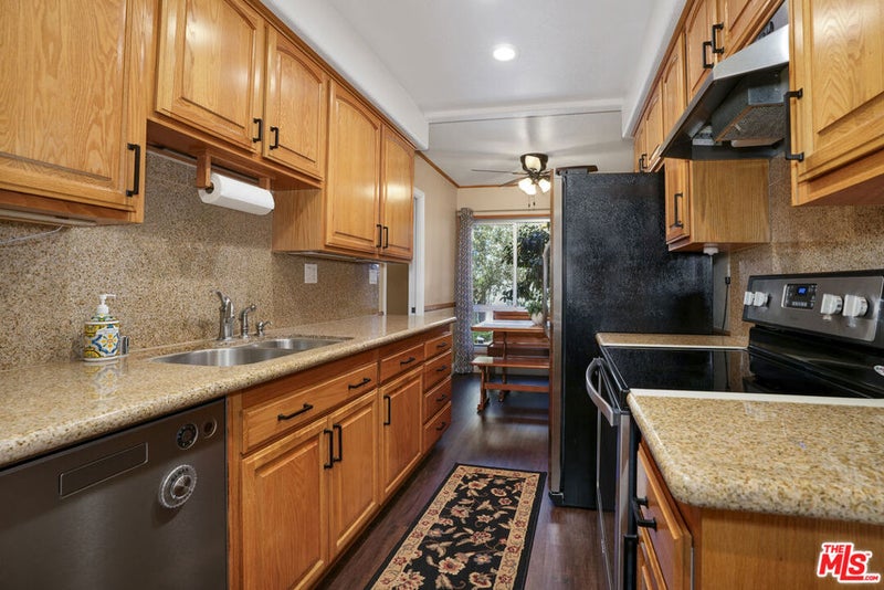 5845 Doverwood Drive 106
