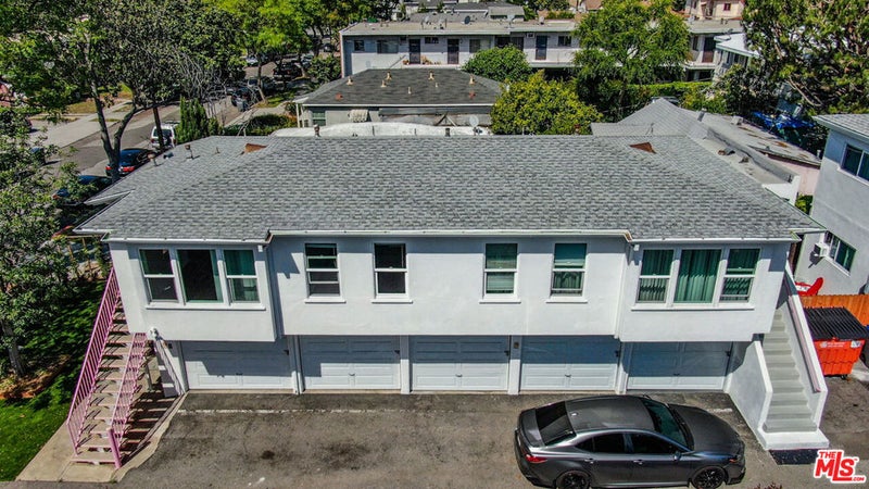 331 W Windsor Road