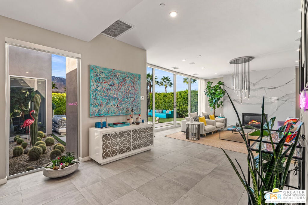 623 Bliss Way
