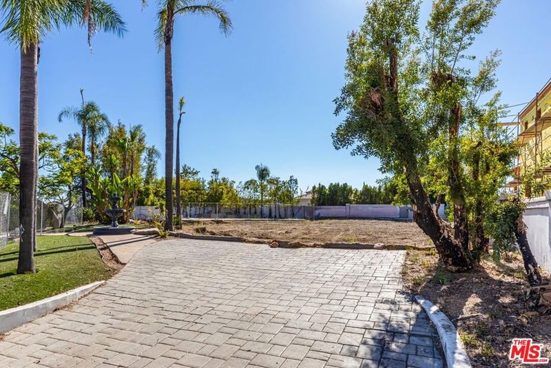 16661 Cumbre Verde Court