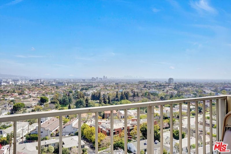 2160 Century Park East 1406