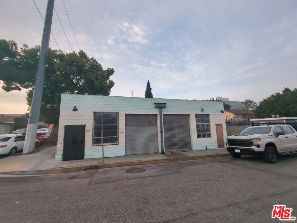 702 Vesta Street