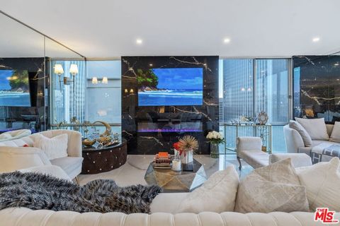 2160 Century Park East 2101 Los Angeles CA 90067