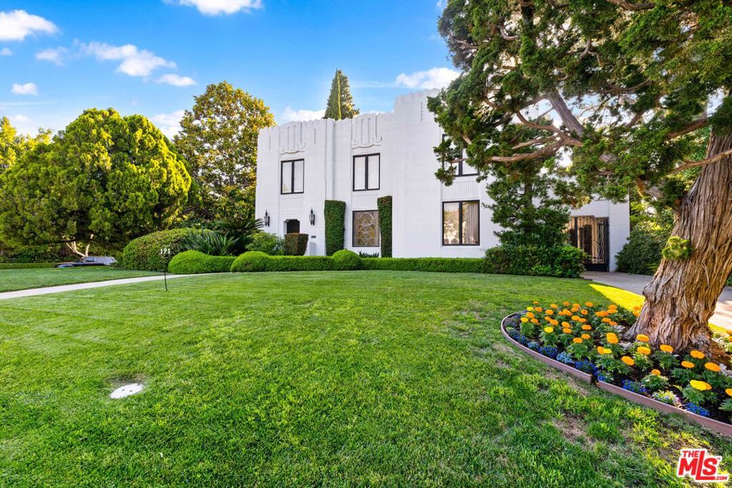 Properties 3 191 S Hudson Avenue