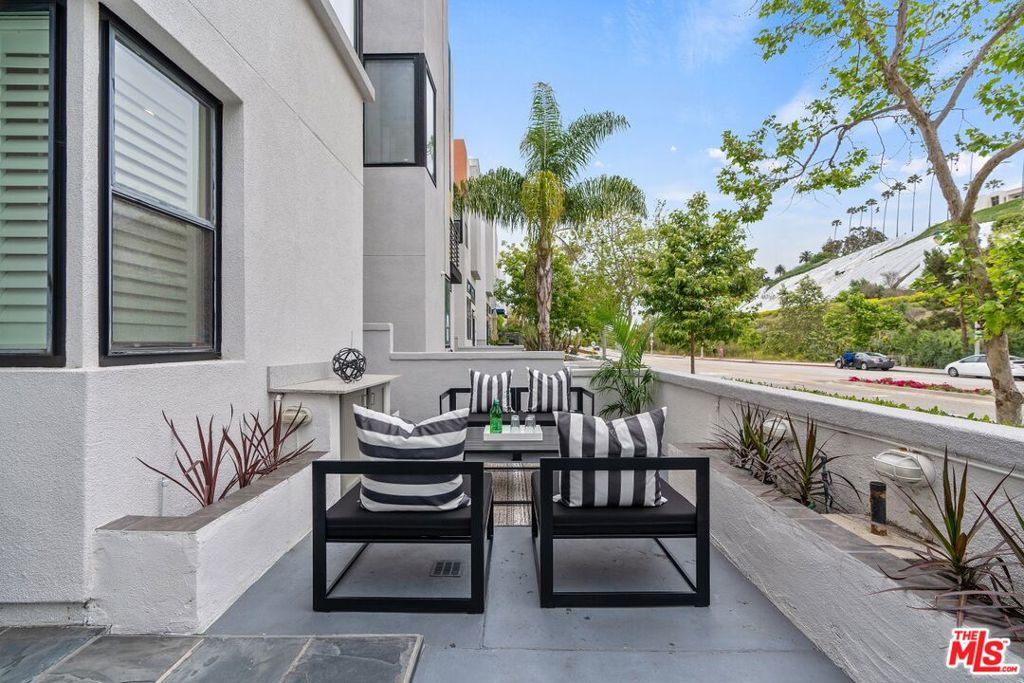 Properties 2 12923 Bluff Creek Drive