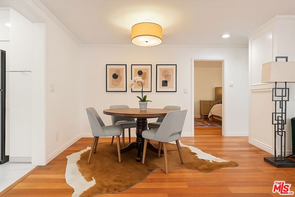 1327 Stanford Street 3