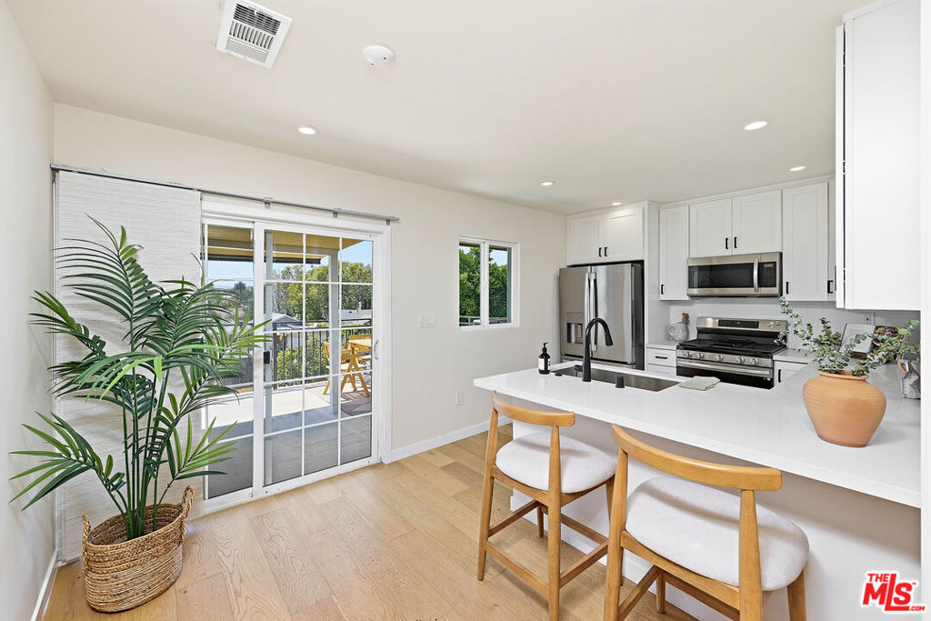 1509 N Avenue 56