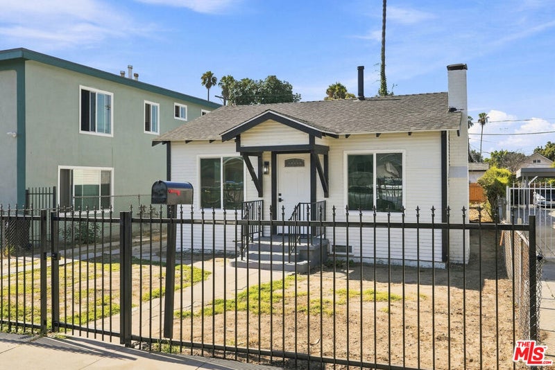 214 E 76th Place