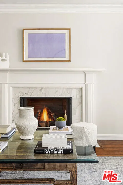 Los Angeles, California 90049, United States, 3 Bedrooms Bedrooms, ,2 BathroomsBathrooms,Residential,Pending,230133