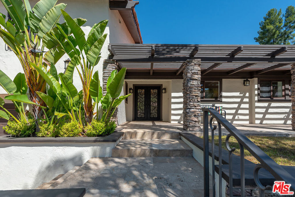 10 Baymare Road