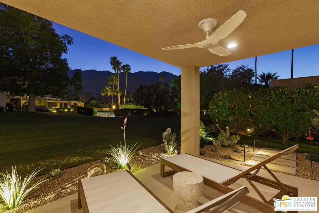 1845 S La Paloma