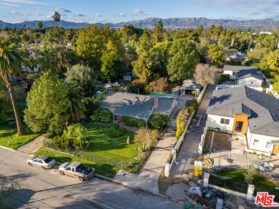 19043 Keswick Street