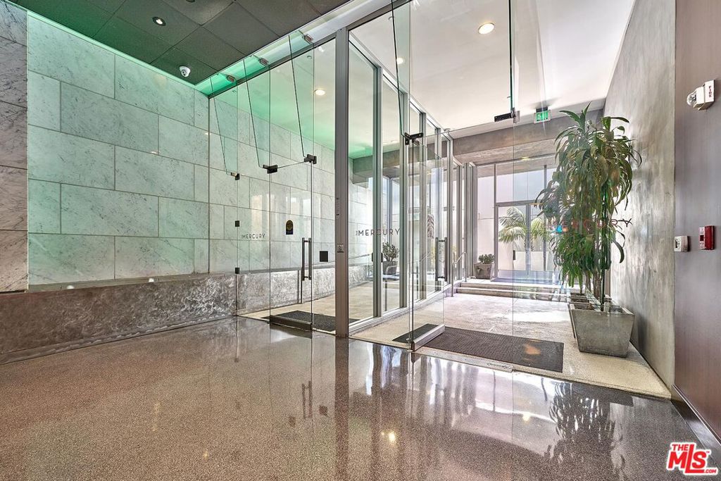 3810 Wilshire Boulevard 502