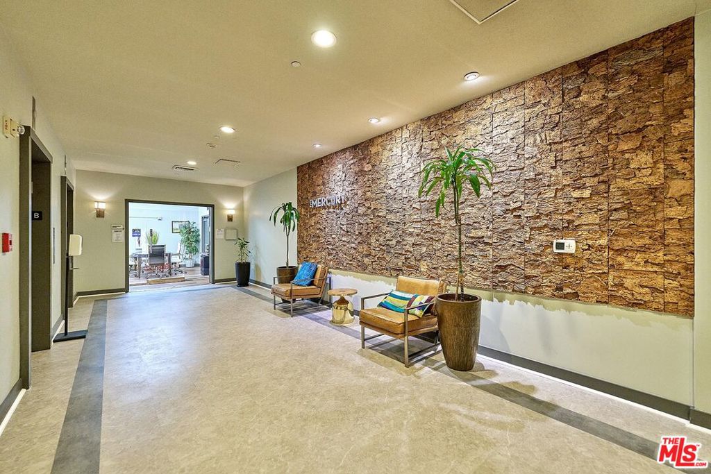 3810 Wilshire Boulevard 502