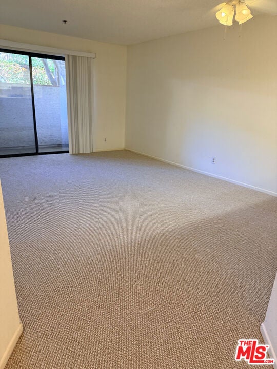 501 Palisades Drive 103
