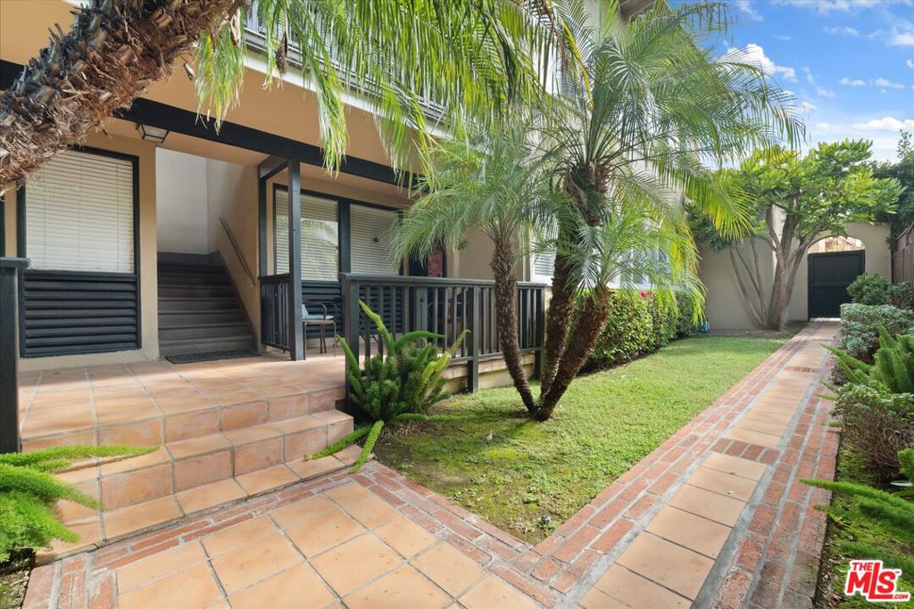 Properties 1 1359 S Ridgeley Drive