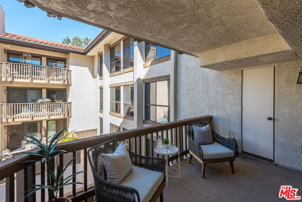 8600 Tuscany Avenue 321