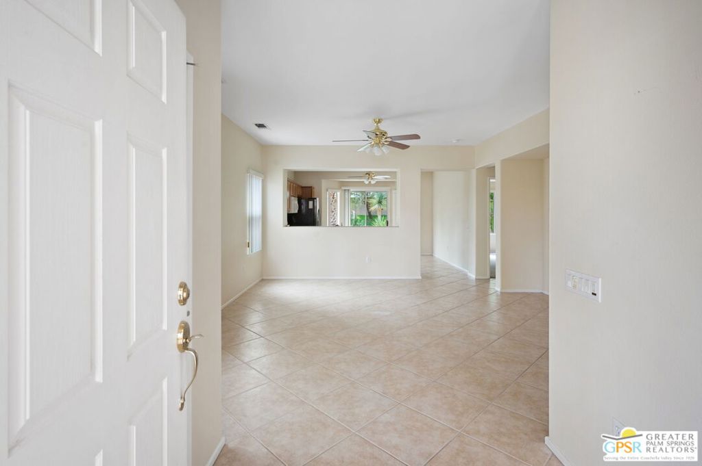 78629 Rockwell Circle