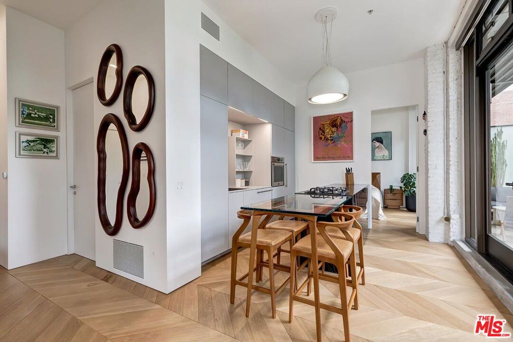 460 S Spring Street 201