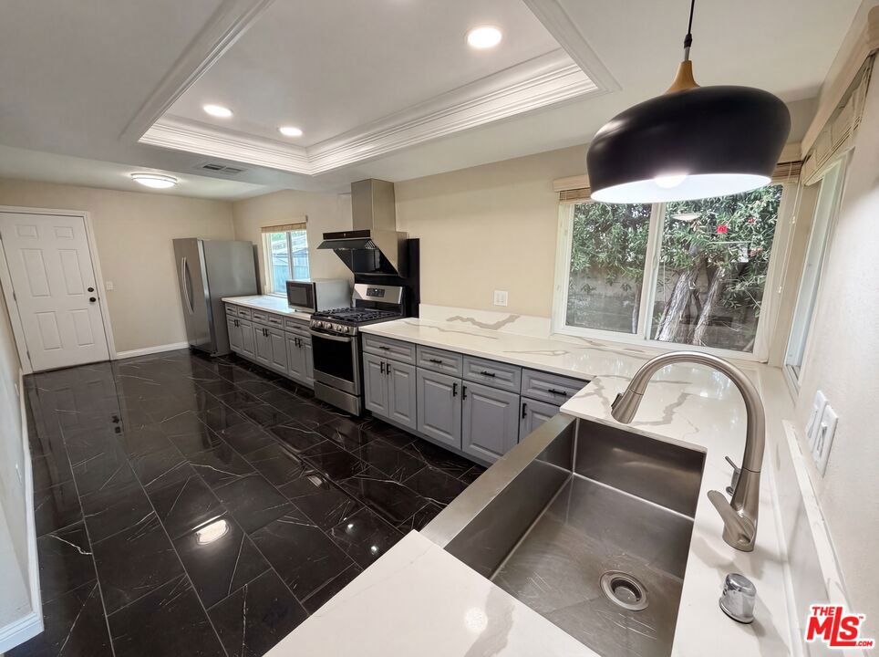 1640 Aspen Grove Lane