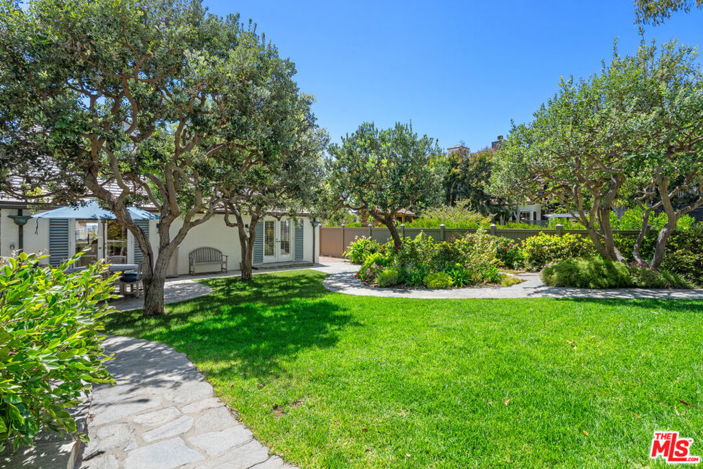 31202 Broad Beach Road