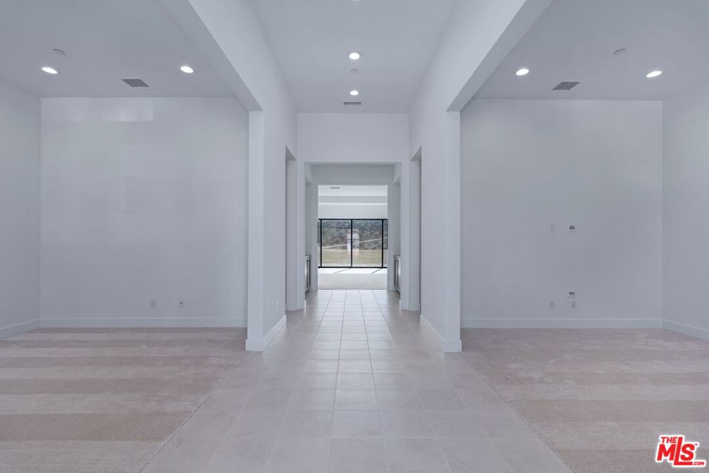 12060 Red Hawk Lane