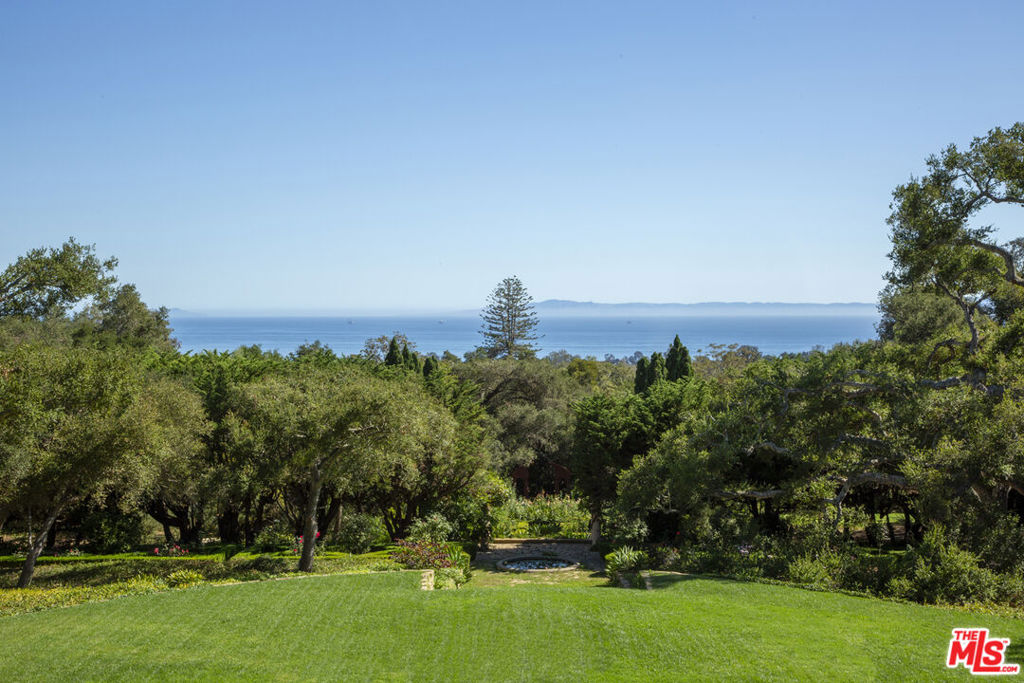 Properties 4 670 Hot Springs Road
