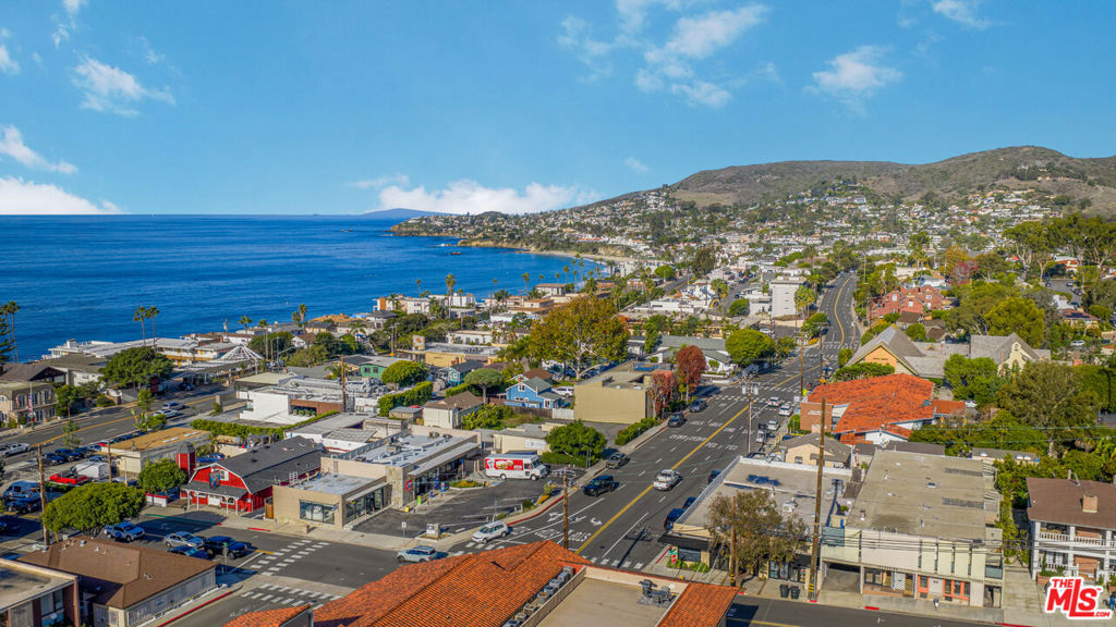 801 Glenneyre Street