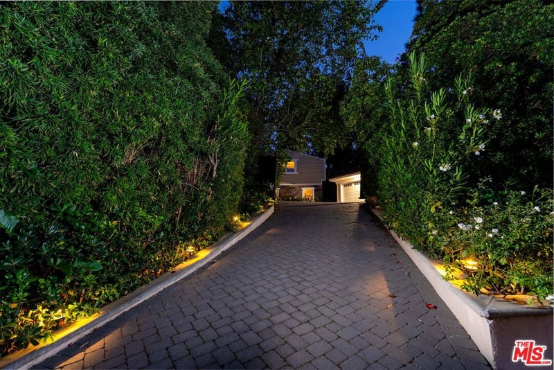 12750 Mulholland Drive